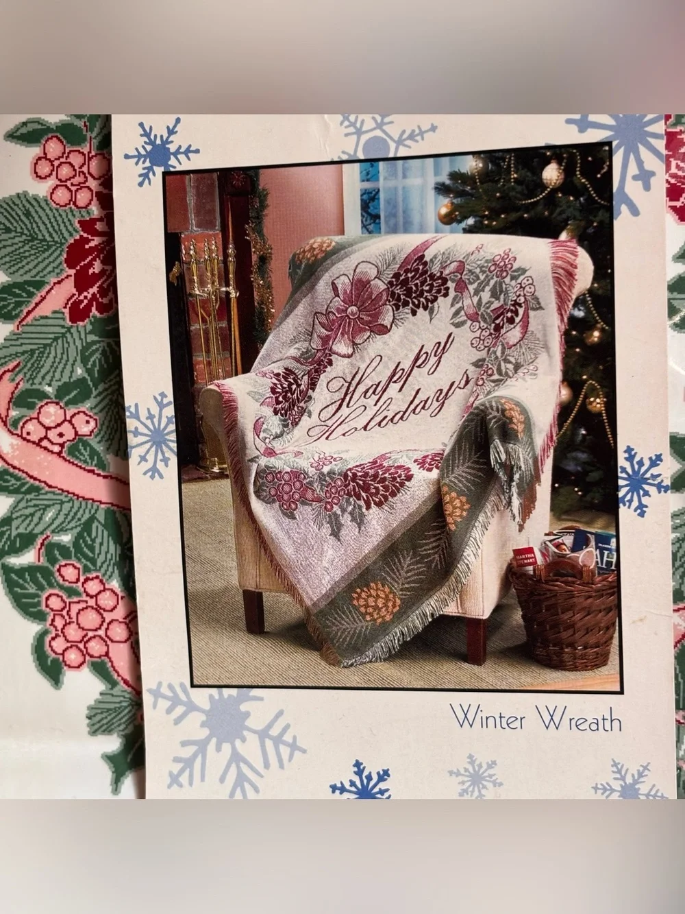 Vintage Holiday Throw Blanket - White, Green, Red